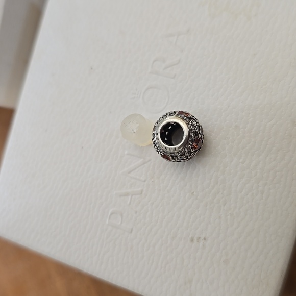 Authentic Pandora Charm - Picture 2 of 3